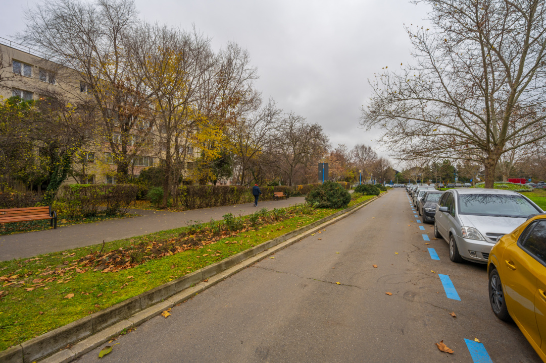 Stefan cel Mare, Aleea Circului  etaj 2/4, Imobil anvelopat