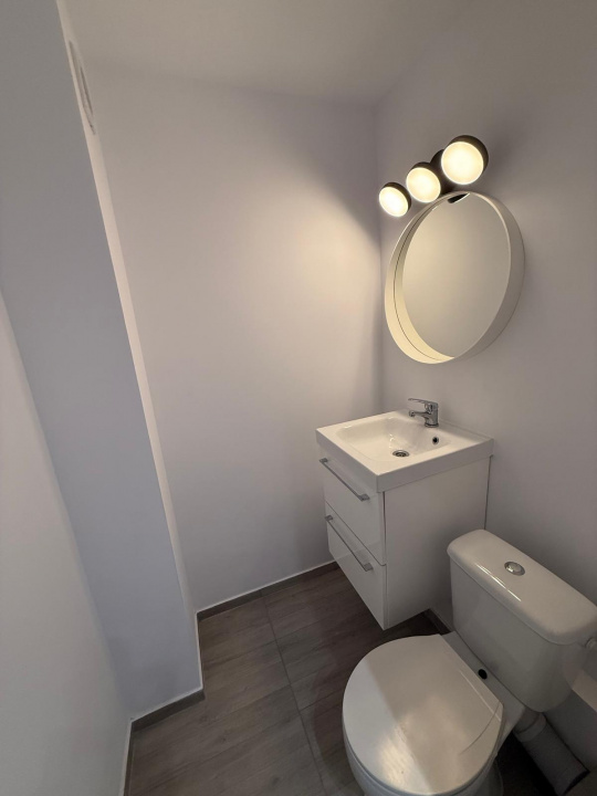 Apartament 3 camere, Nerva Traian, plan secund