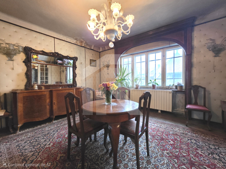 Apartament in Vila, 5 camere,  Alexandru Philippide 4, de renovat