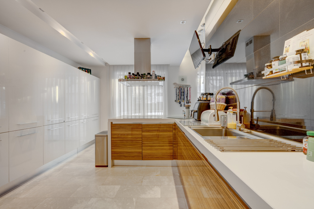 CORBEANCA - ROSE GARDEN, VILA 500 MP, LOT 1200 MP, LA CHEIE!