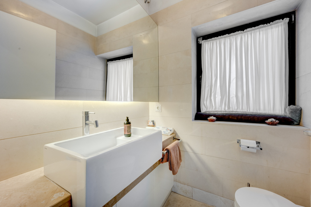 CORBEANCA - ROSE GARDEN, VILA 500 MP, LOT 1200 MP, LA CHEIE!