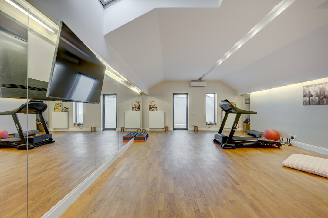 CORBEANCA - ROSE GARDEN, VILA 500 MP, LOT 1200 MP, LA CHEIE!