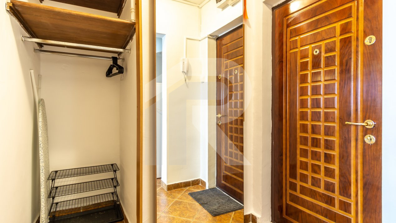 Banu Manta 18, 0% Comision, Pet Friendly, bloc 1986, 9/10, mobilata si utilata