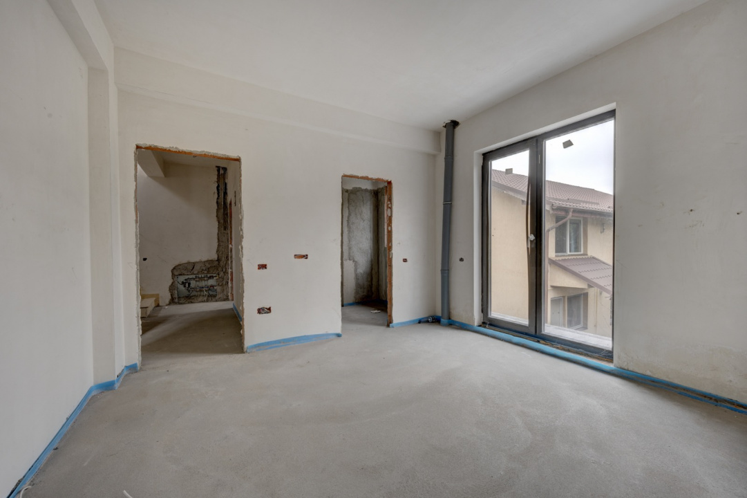 Duplex  - curte - 4 bai - 3 dormitoare -  metrou Păcii 