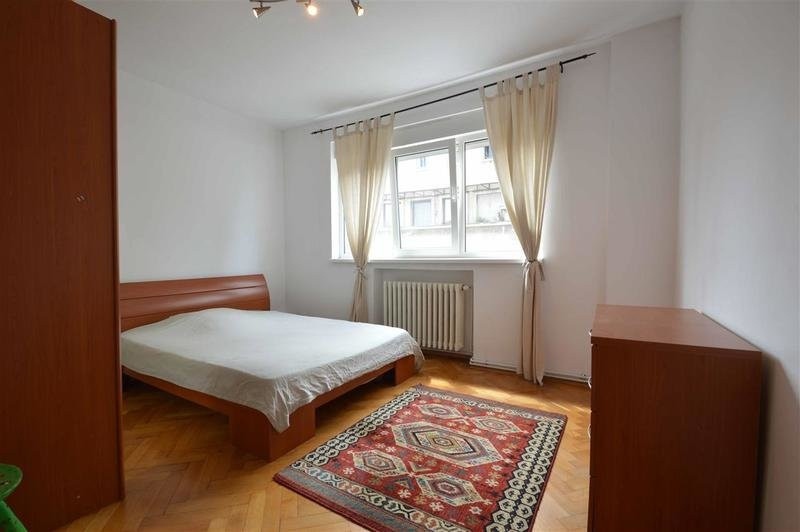 Povestea unui apartament rar, pe Jules Michelet - Piata Romana