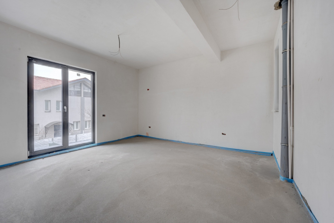 Casa se preda finisata - 4 bai - 3 dormitoare - curte - parcare -  metrou Păcii 