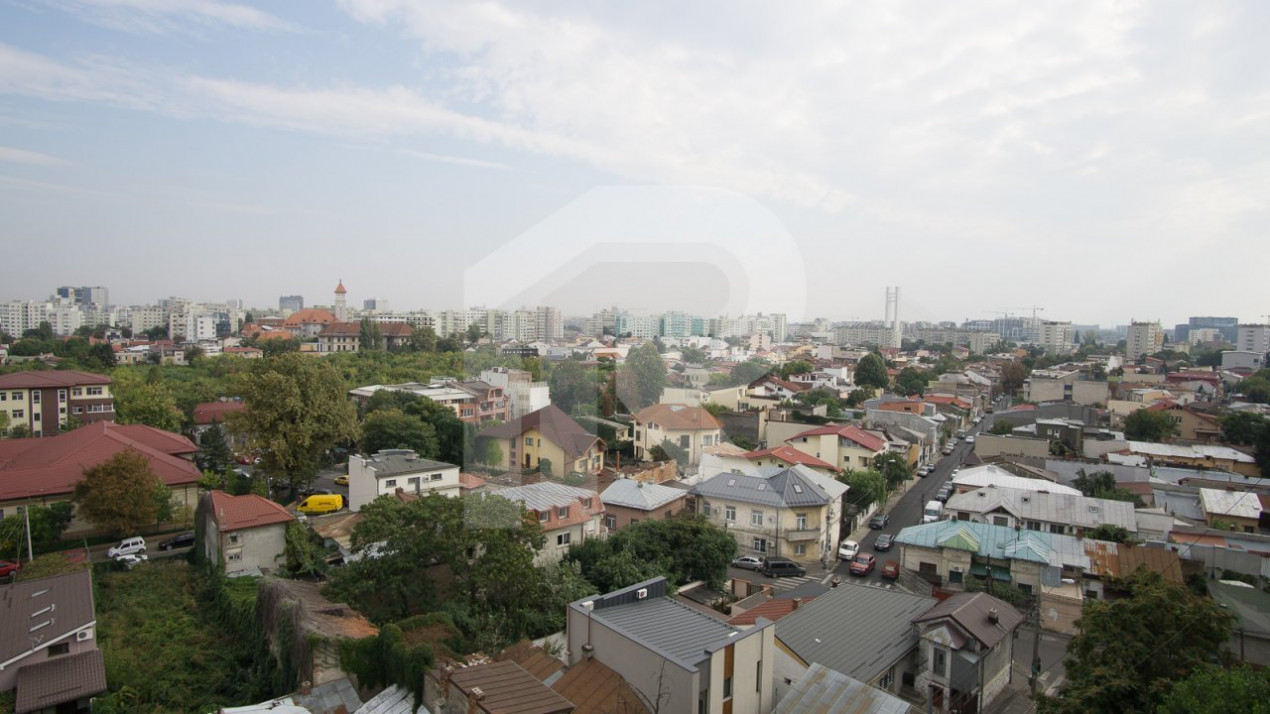 Bloc reabilitat, 2 lifturi, 9/10, 1984, Mihalache(1 Mai), Turda, renovata 