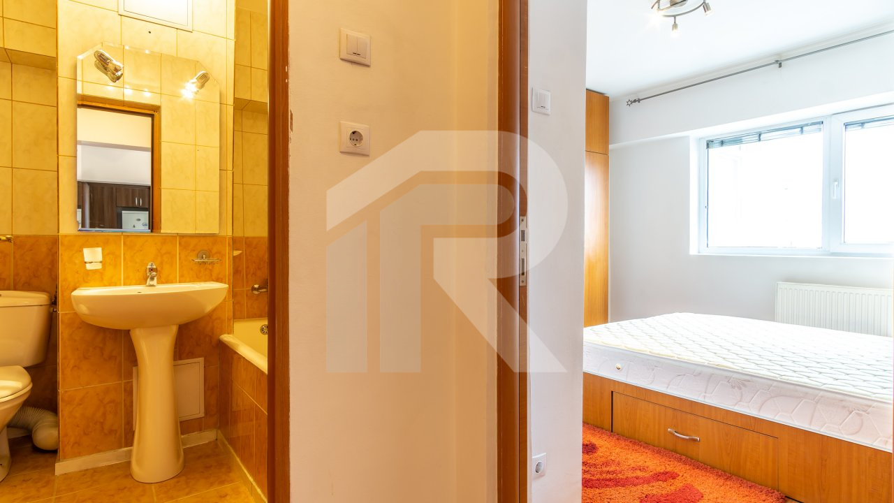 De inchiriat 2 camere Mihalache (fost 1 Mai) colt cu Averescu/ Turda