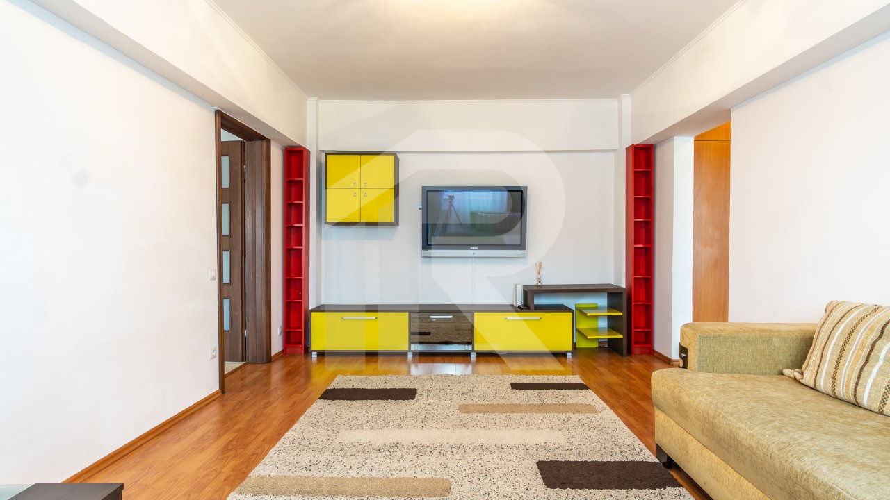 De inchiriat 2 camere Mihalache (fost 1 Mai) colt cu Averescu/ Turda