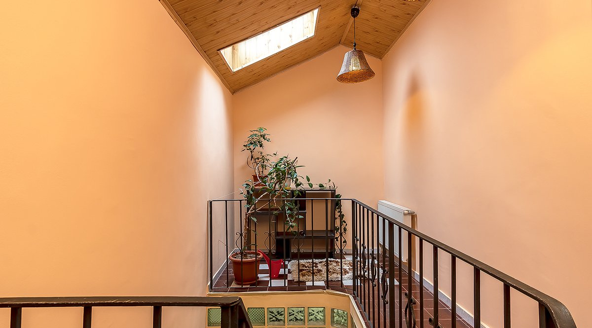 Casa langa lac