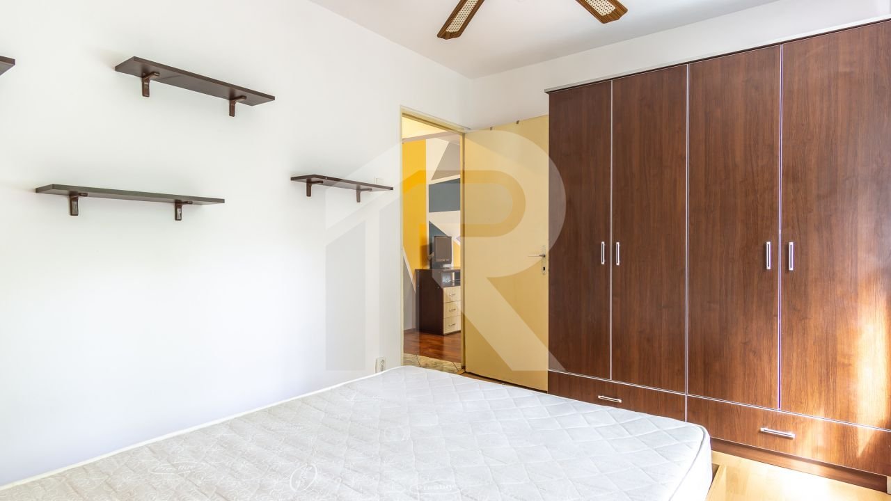 2 camere 1/4, Berceni, Piata Resita, loc de parcare, mobilat, ideal investitie