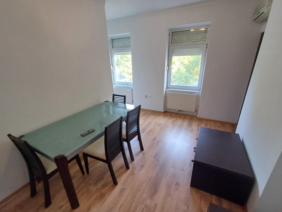 Apartament 3 camere Piata Dorobanti