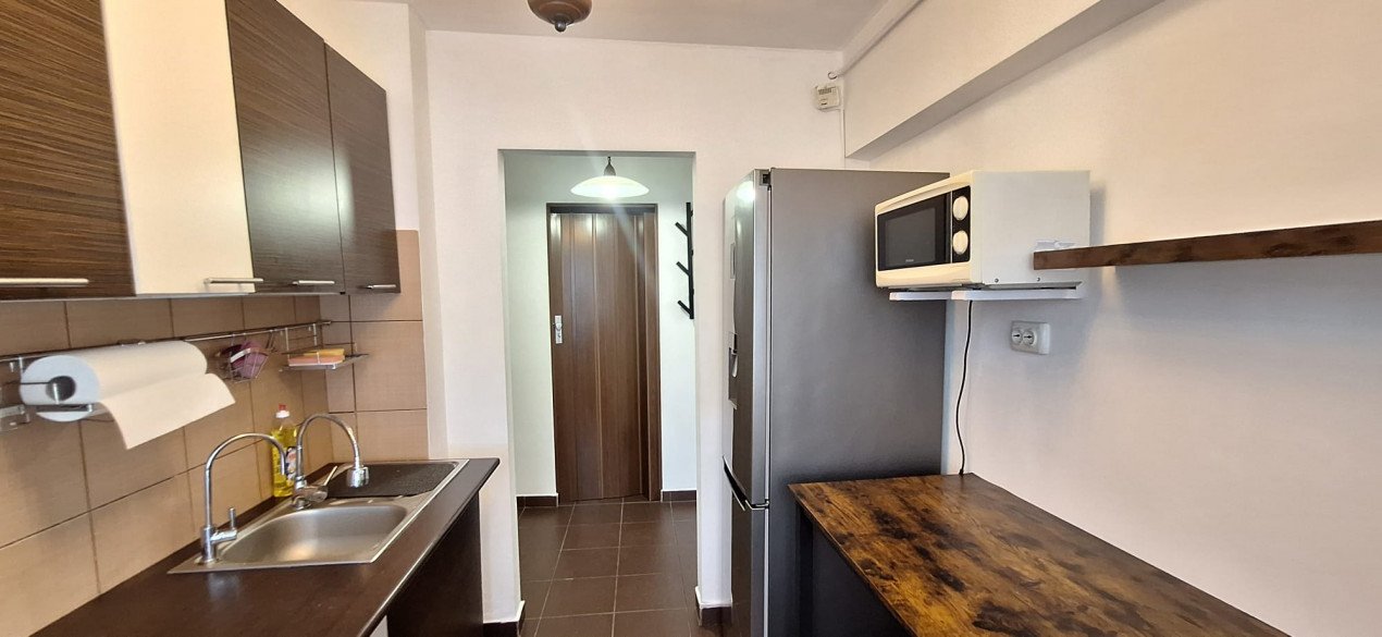 Apartament 2 cam Drumul Taberei Parc Metrou T. Vladimirescu 