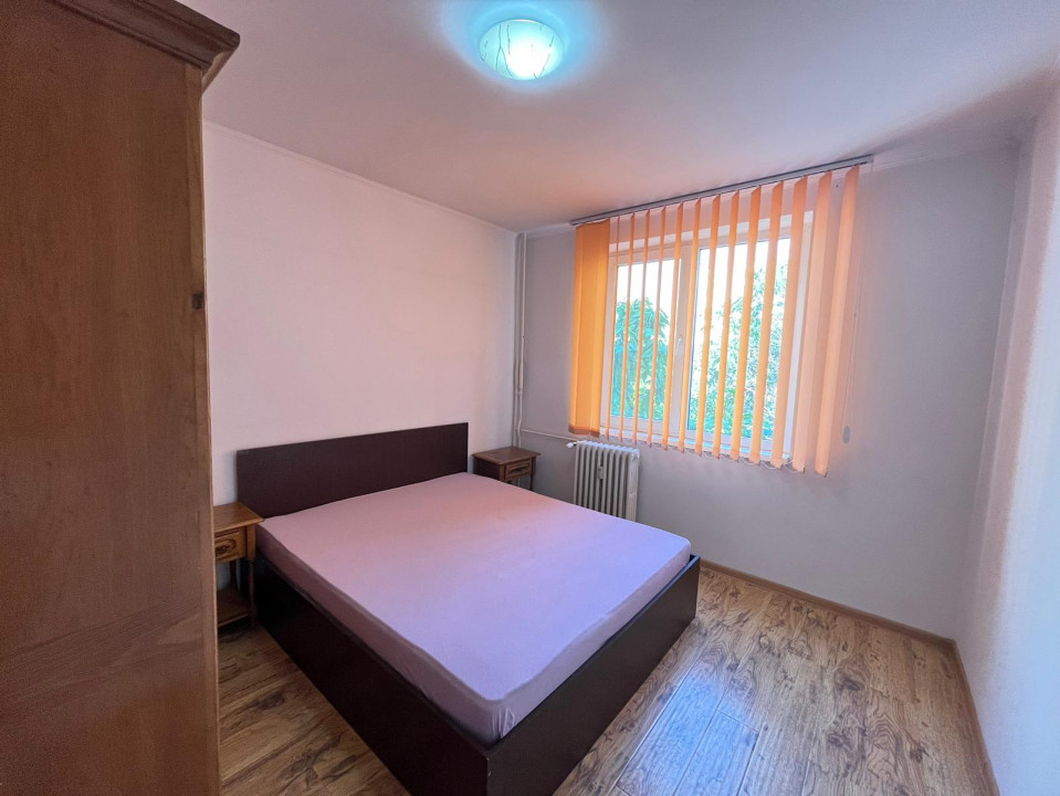 Apartament 4 camere Teiul Doamnei Lacul Tei Facultatea de Constructii