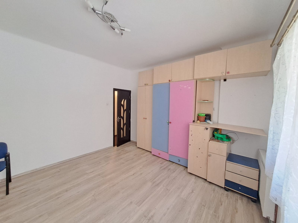 Apartament 2 camere Sect 1 Domenii Aviator Petre Cretu