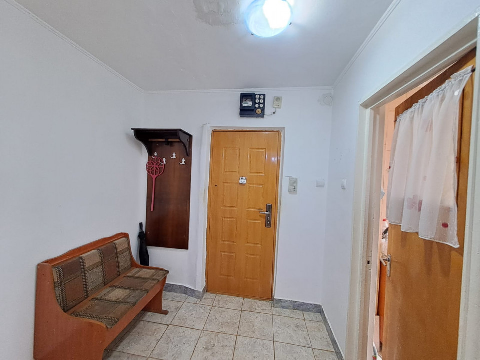 Apartament 3 cam Metrou Constantin Brancusi