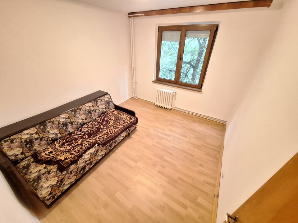 Apartament 3 camere Piata Sudului Str. Garnitei