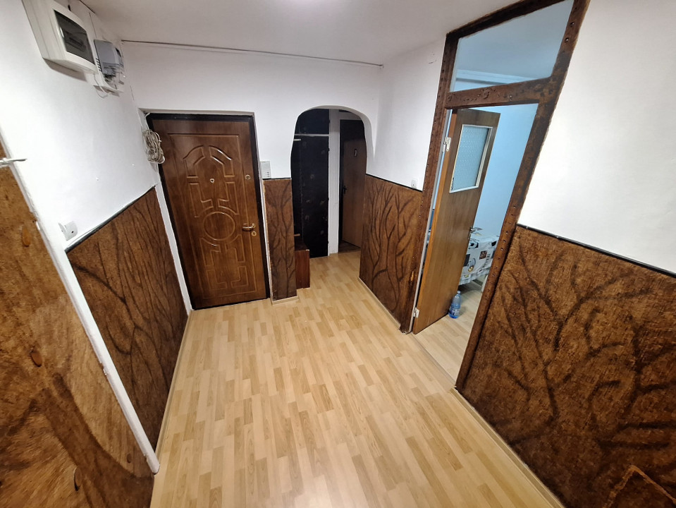 Apartament 3 camere Piata Sudului Str. Garnitei