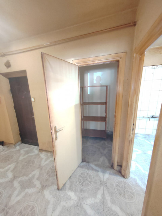 Apartament 2 camere curte si boxa in proprietate