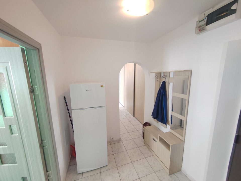 Apartament 3 camere Diham Centrala proprie loc parcare