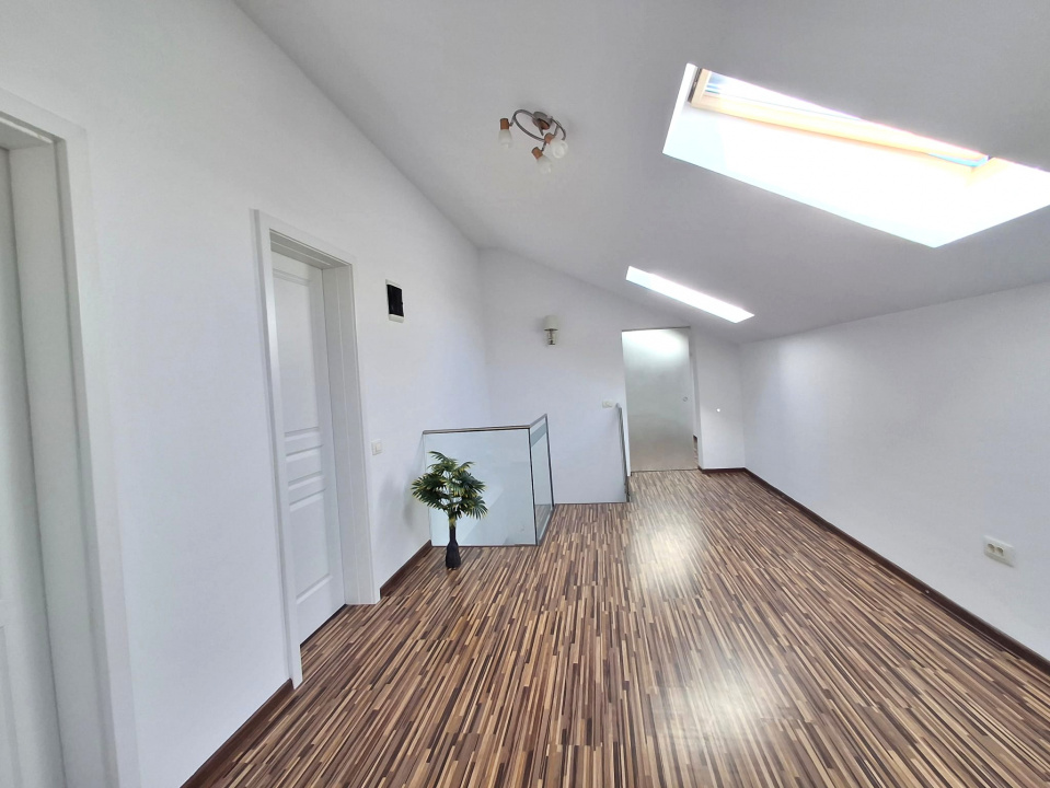 De Vanzare Apartament 4 Camere Militari Residence 