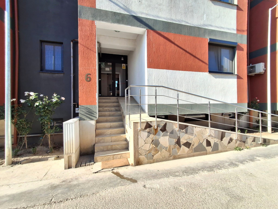 De Vanzare Apartament 4 Camere Militari Residence 