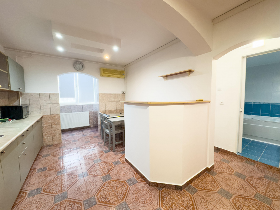 Apart 2 camere Lacul Tei facult constructii Alexandru cel Bun bloc 85