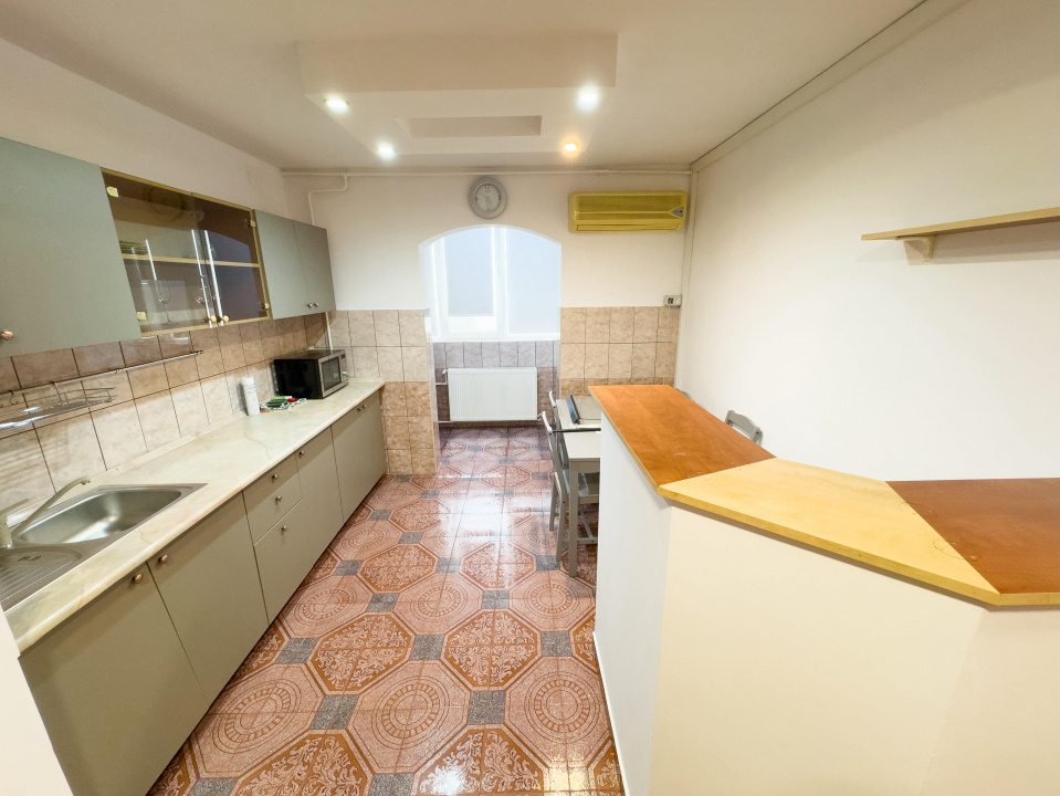 Apart 2 camere Lacul Tei facult constructii Alexandru cel Bun bloc 85